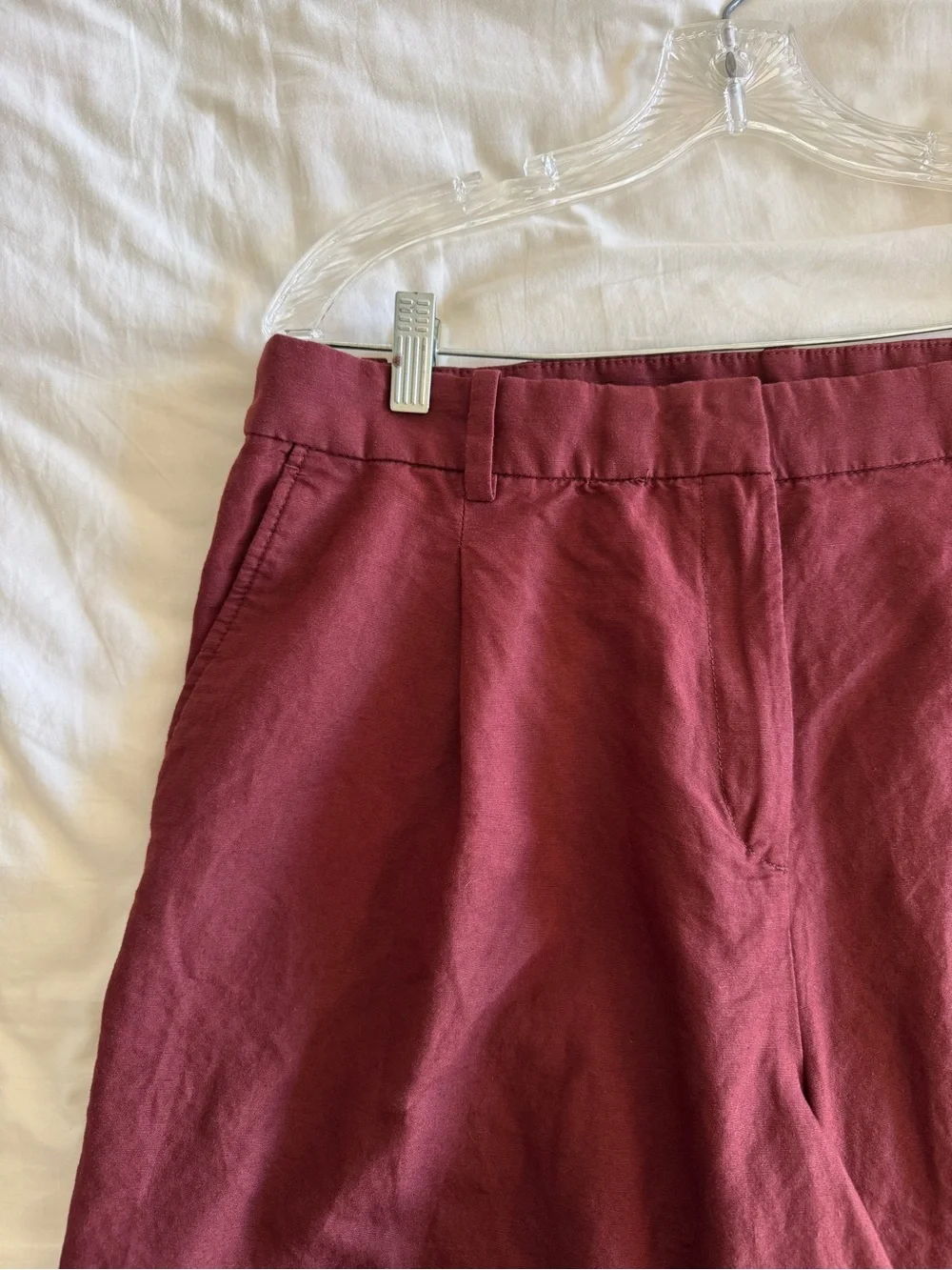 H&M Linen Blend Wide-Leg Cropped Trousers in Burgundy 14 Dark Academia Preppy